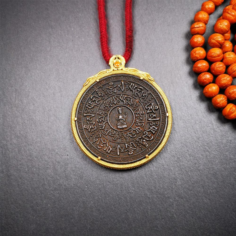 Chenrezig Om Melong 2.1" - Tibetan Buddhist art, detailed view