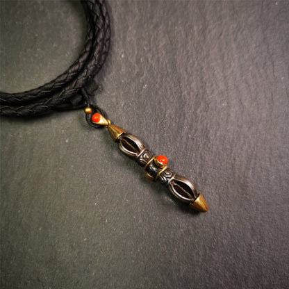 This unique vajra pendant was handmade by Tibetan craftsmen from Tibet in 1990s,from Hepo Town, Baiyu County, the birthplace of the famous Tibetan handicrafts. It is five-pronged Vajra,made of cold iron, 1.96 inch height.