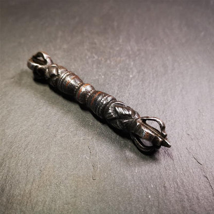 These beautiful vajra were handmade by Tibetan craftsmen from Tibet in 1990's,from Hepo Town, Baiyu County, the birthplace of the famous Tibetan handicrafts. It is five-pronged vajra,made of cold iron,inlaid copper wire,black color.