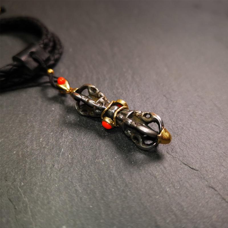 This unique vajra pendant was handmade by Tibetan craftsmen from Tibet in 1990's,from Hepo Town, Baiyu County, the birthplace of the famous Tibetan handicrafts. It is five-pronged Vajra,made of cold iron, 1.77 inch height.Comes with leather cord. You can make it a necklace, pendant, keychain, mala pendant, or just as an ornament on your desk.