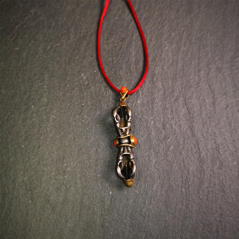 This unique vajra pendant was handmade by Tibetan craftsmen from Tibet in 1990's,from Hepo Town, Baiyu County, the birthplace of the famous Tibetan handicrafts. It is five-pronged Vajra,made of cold iron, 1.77 inch height.Comes with leather cord. You can make it a necklace, pendant, keychain, mala pendant, or just as an ornament on your desk.