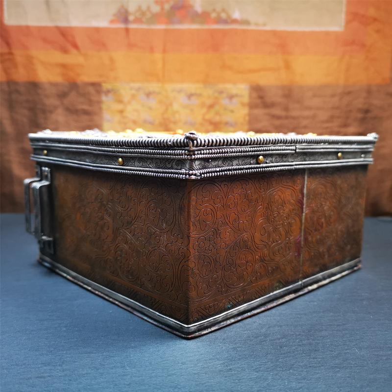 Big Gau Shrine 9" - Tibetan Buddhist art, view 5