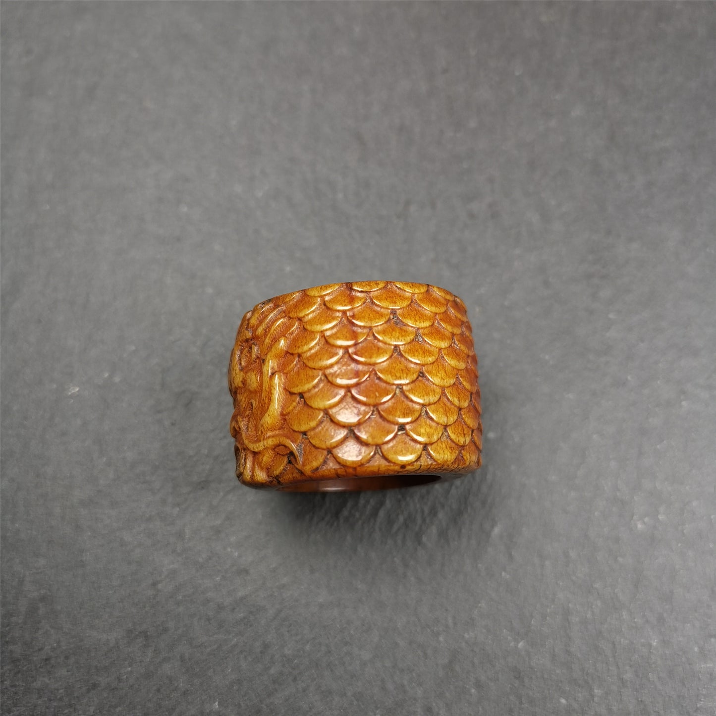 Gandhanra Handmade Big Thumb Ring for Men,Yak Bone Carved,Dragon Pattern,0.87" 