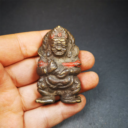 This old aPanjaranata Mahakala statue was collected from gerze, Tibet. It is made of bronze, paint with mineral pigments,size is 2.28 inches . You can make it as a amulet pendant, or put it into your shrine.