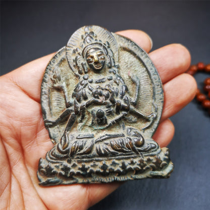This Usnisa Vijaya statue was collected from gerze, Tibet. It is made of bronze,size is 3.0 × 2.56 inches,about 40 years old.