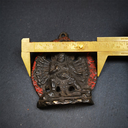 This old Yamantaka,Vajrabhairava statue was collected from gerze, Tibet. It is made of copper, paint with mineral pigments,size is 3.5 × 2.6 inches . You can make it as a amulet pendant, or put it into your shrine.