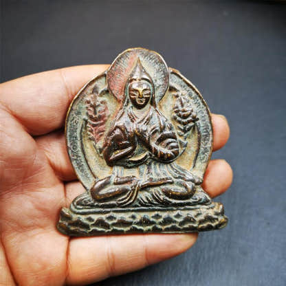 Je Tsongkhapa Statue 2.83" - Tibetan Buddhist statue, detailed view