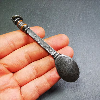 This offering spoon is handmade by Tibetan craftsmen from Hepo Town, Baiyu County,the birthplace of the famous Tibetan handicrafts. It is entirely hand-carved with cold iron and copper,lenght about 4.0 inches.