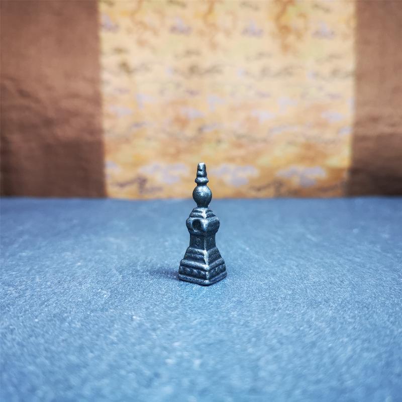 Stupa Amulet 1.22" - Tibetan Buddhist amulet, close-up detail