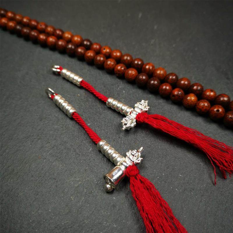 5mm Sterling Silver Prayer Bead Counters with Dorje and Vajra Pendant - Tibetan Buddhist vajra, close-up detail