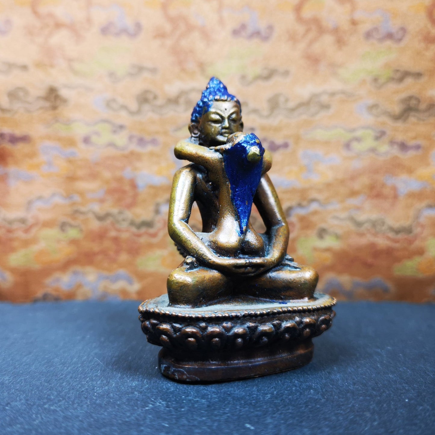 This Samantabhadra Yab Yum statue was handmade in Nepal. It's an old-fashioned statue,made of copper,painted with colors,about 30 years old. In the Nyingma school of Tibetan Buddhism, Samantabhadra is also the name of the Adi-Buddha, often portrayed in indivisible union (yab-yum) with his consort, Samantabhadri.