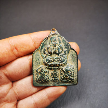 This chenrezig statue was made by Tibetan craftsmen. It is made of bronze, the top center is chenrezig, below are manjusri and vajrapani. You can make it as a amulet pendant, or put it into your shrine.