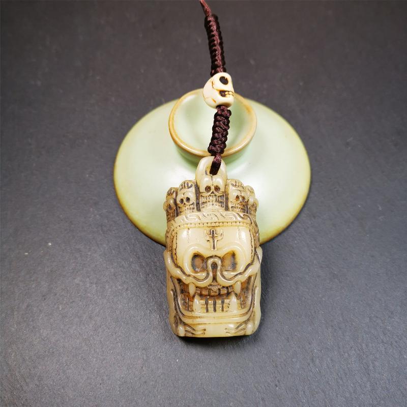 Skull Sitavana Amulet - 2.24" - Tibetan Buddhist amulet, close-up detail