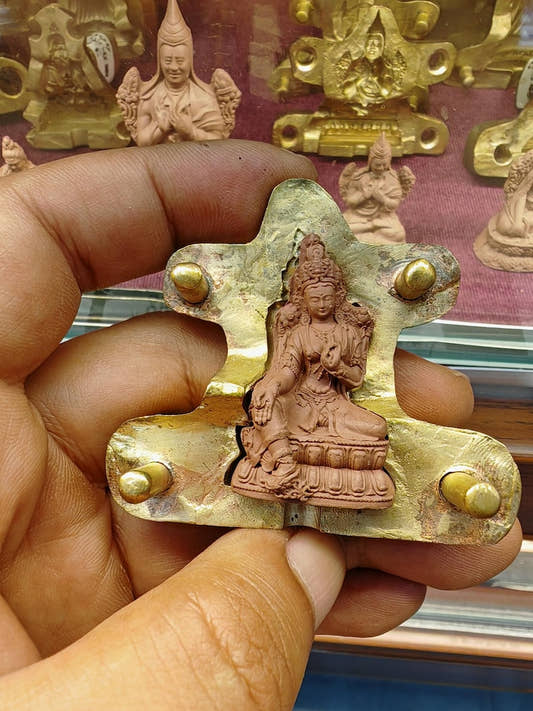 Green Tara Tsa Tsa Mold Full Body - 4cm Height - Tibetan tsa tsa mold, front view