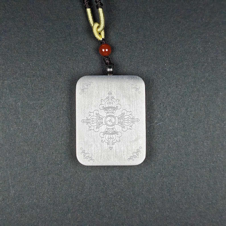 Hand-Painted Chenrezig Locket Thangka - Tibetan Gau Box Amulet - Tibetan thangka painting, view 6