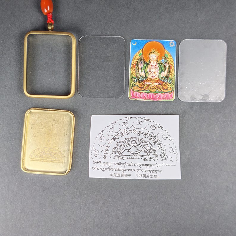Hand-Painted Chenrezig Locket Thangka – Tibetan Gau Box Amulet Necklace