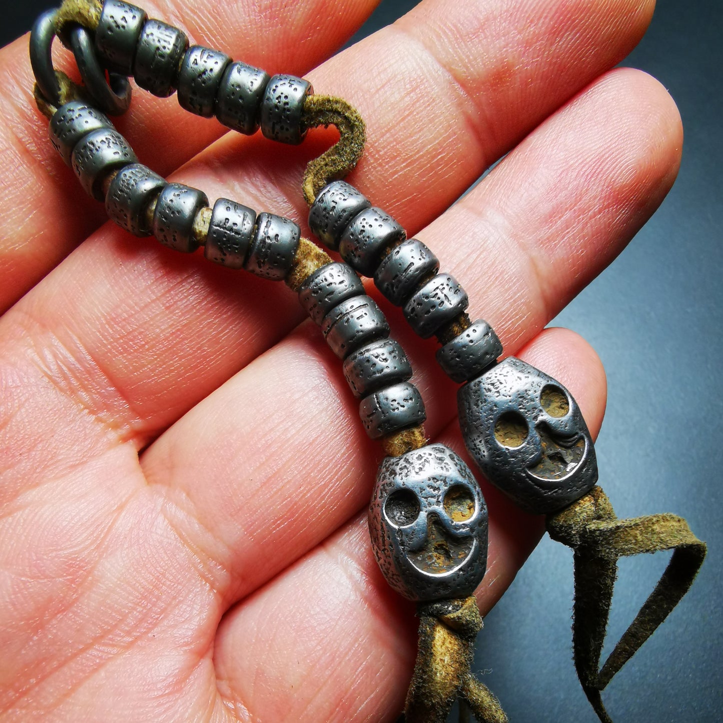 6mm Cold Iron Prayer Bead Counters with Skull Sitavana Pendant