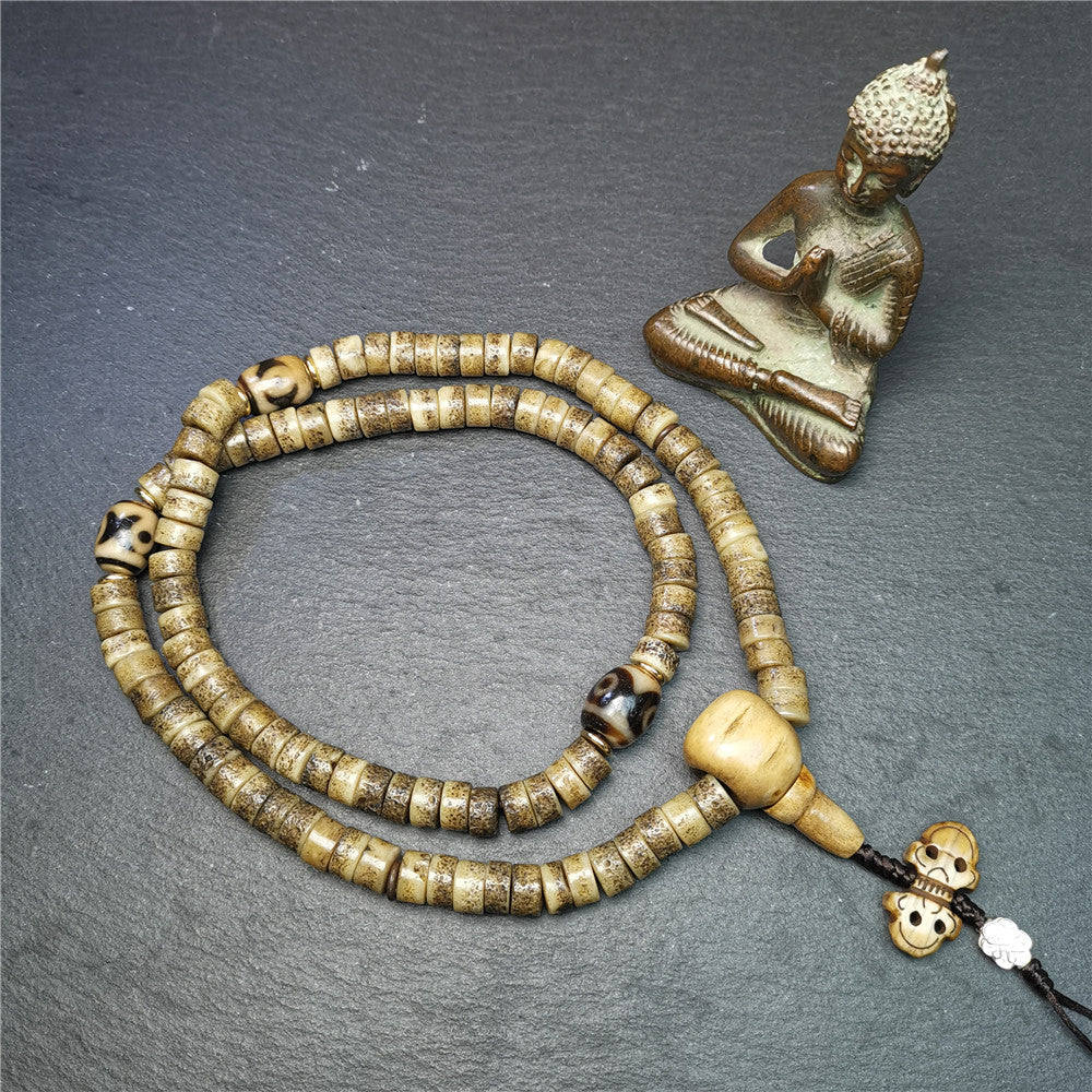 Top Antique Tibetan old antique bone prayer beads mala worry kapala skull Silver Pendant