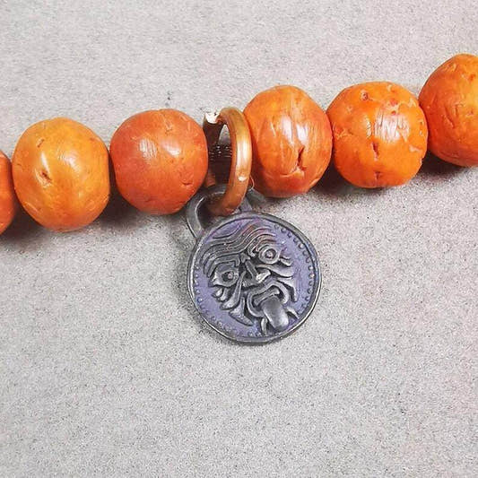 Mala Pendant,Drashi Lhamo Amulet for Prayer Beads - Tibetan Buddhist mala beads, front view