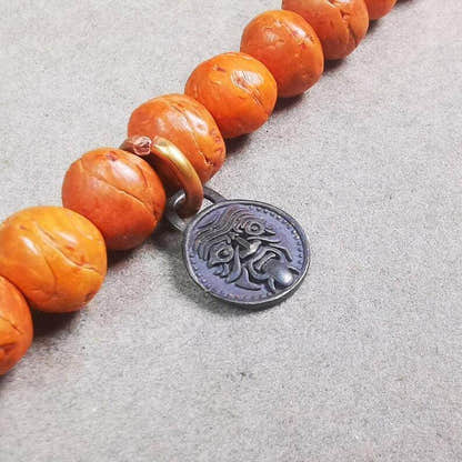 Mala Pendant,Drashi Lhamo Amulet for Prayer Beads - Tibetan Buddhist mala beads, close-up detail
