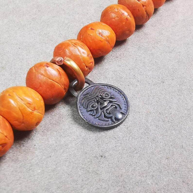Mala Pendant,Drashi Lhamo Amulet for Prayer Beads - Tibetan Buddhist mala beads, close-up detail