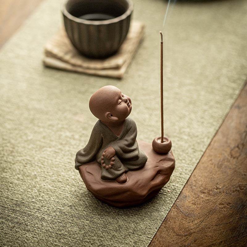 Purple Sand Buddha Statue Incense Holder - Tibetan Buddhist statue, close-up detail