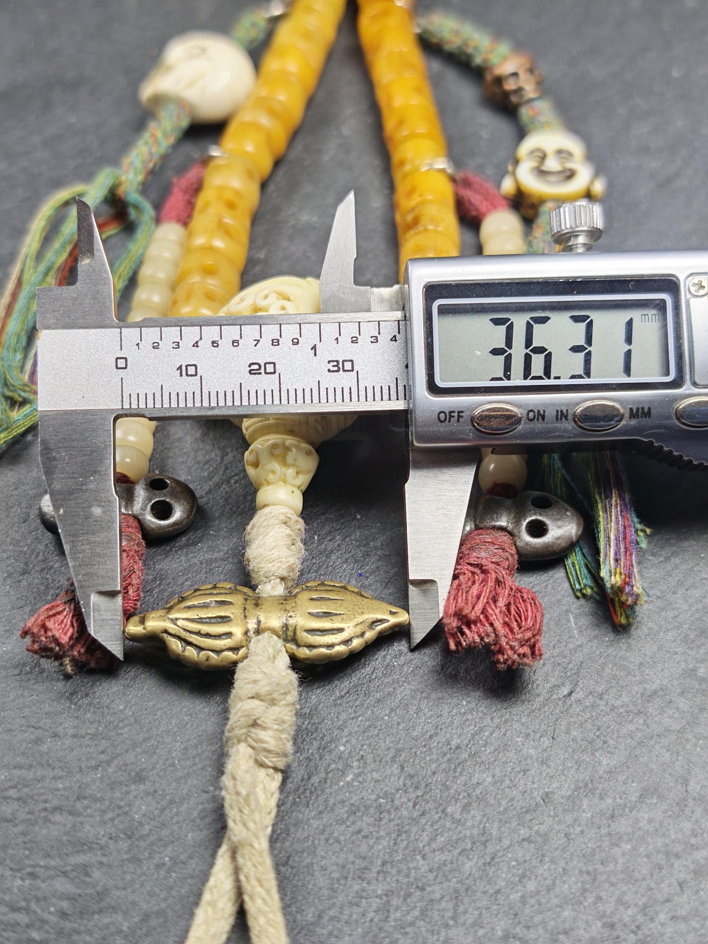 Old 10mm Yak Bone Carved Skull Mala Necklace : Authentic Tibetan Rosary 108 Prayer Beads - 50cm Stretched