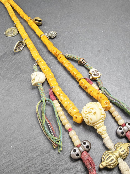 Old 10mm Yak Bone Carved Skull Mala Necklace : Authentic Tibetan Rosary 108 Prayer Beads - 50cm Stretched