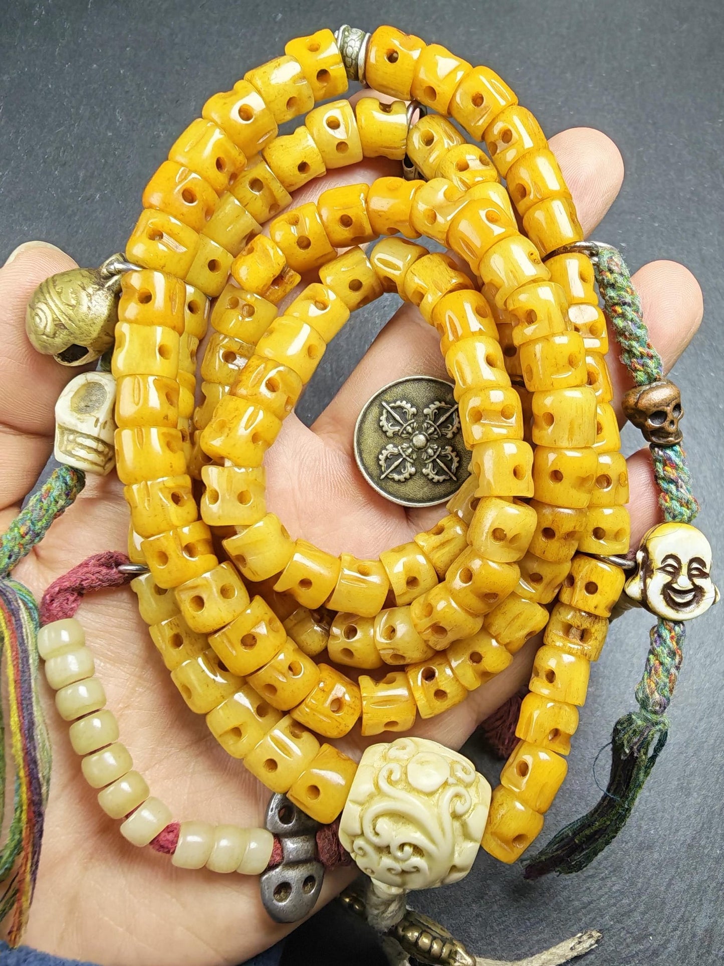 Old 10mm Yak Bone Carved Skull Mala Necklace : Authentic Tibetan Rosary 108 Prayer Beads - 50cm Stretched