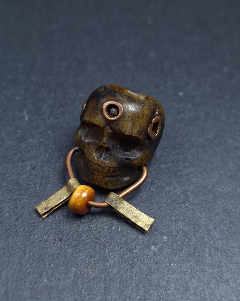 Tibetan Citipati Skull Pendant - Authentic Tibetan Amulet - Protective Charm - Decades Old - 27×25mm