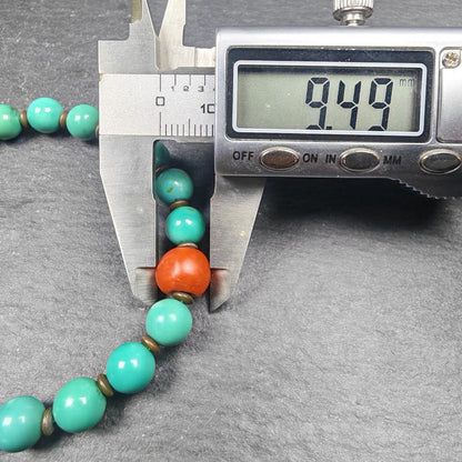 Turquoise Bracelet - Vintage Gemstone Beaded TIBETAN Wrist Mala - 8mm Beads - 21cm Perimeter - 16 Gram