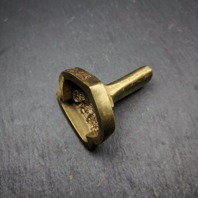 Ucchusma Tsa Tsa Mold - 5cm Height: Tibetan Buddha Statue Maker for Ritual Sacred Art & Offering