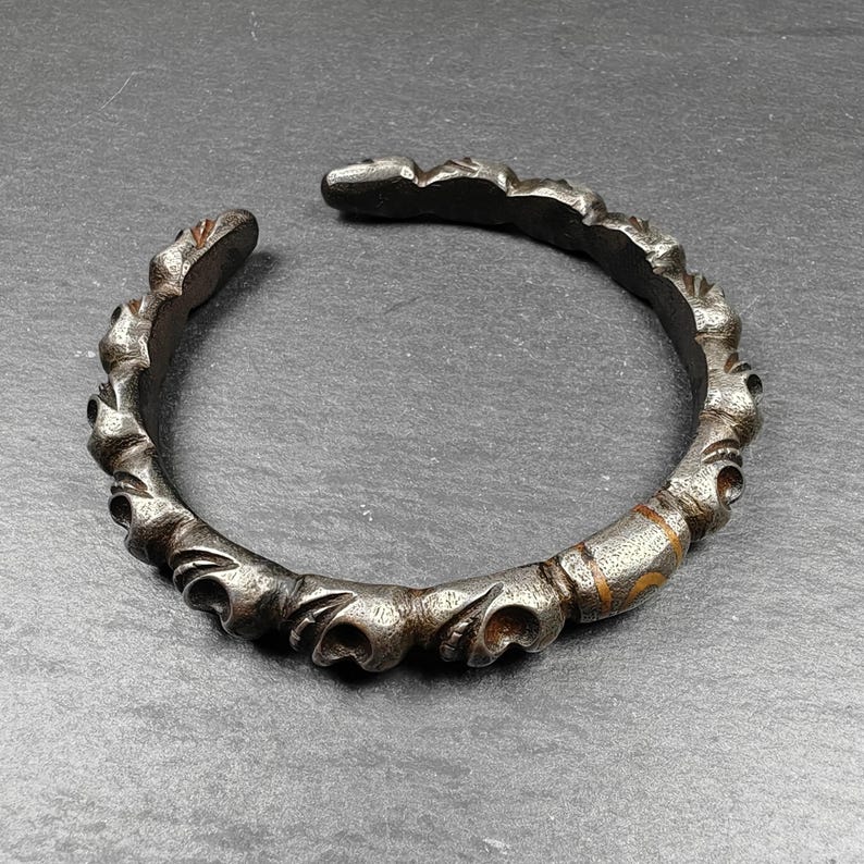 Unique Tibetan Citipati Skull Bangle,Cold Iron Cuff Bracelet,Protection Jewelry,Made of Cold Iron,Inlaid Copper