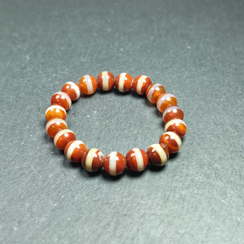 Unqiue Red Medicine Buddha Dzi Wrist Mala - Tibetan Agate Bracelet - Decades Old