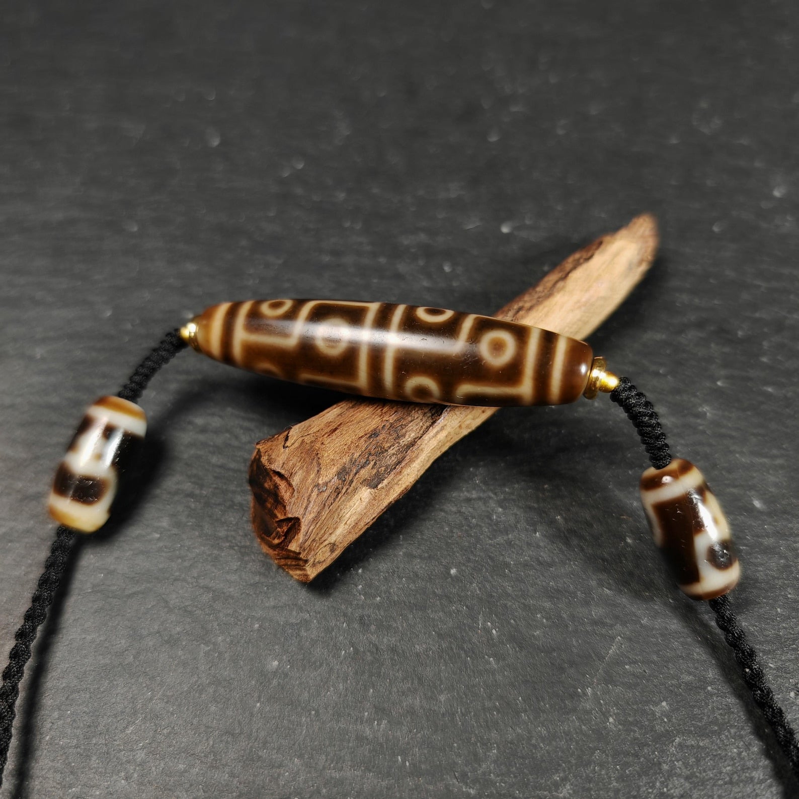 Vintage 12 Eyes Dzi Bead Necklace | Tibetan Dzi Jewelry | Protection Charm for Courage and Fame | Spiritual Gift | 54*13mm