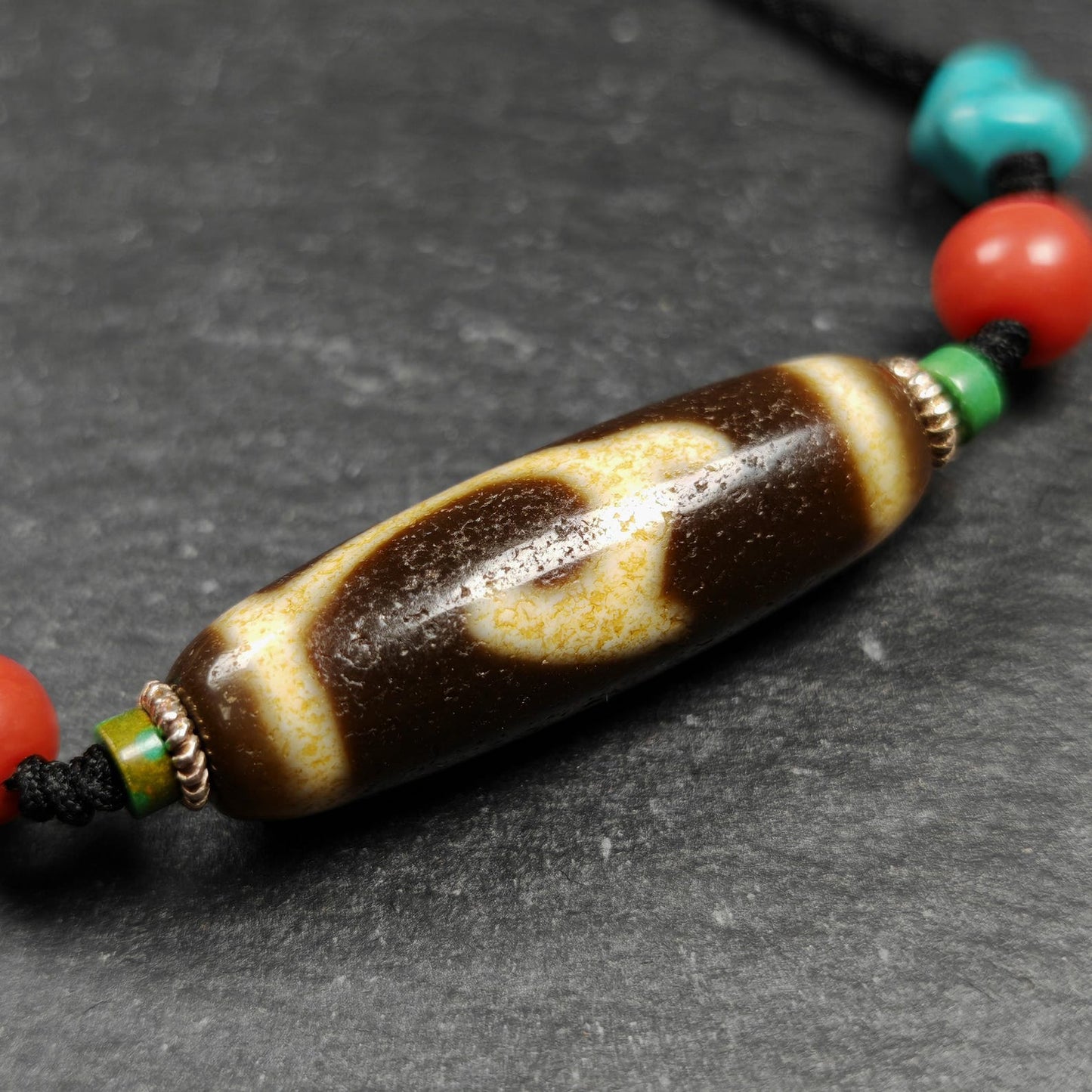 Vintage Green Tara Dzi Bead Necklace | Tibetan Jewelry | Protection Charm for Success and Prosperity | Spiritual Gift | 35*11mm