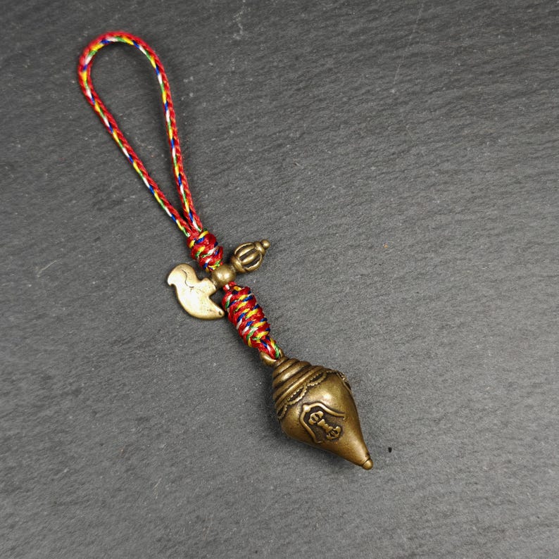 Shankha Shell - Divine Conch Amulet - Tibetan Buddhist amulet, view 4