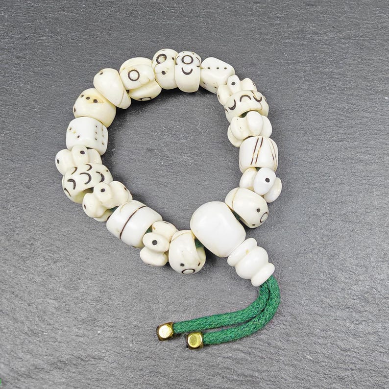 Vintage Tibetan Conch Shell Wrist Mala | 14mm Shankha Shell Prayer Beads Bracelet