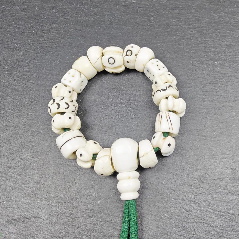 14mm Conch Shell Wrist Mala - Tibetan Buddhist mala beads, size reference