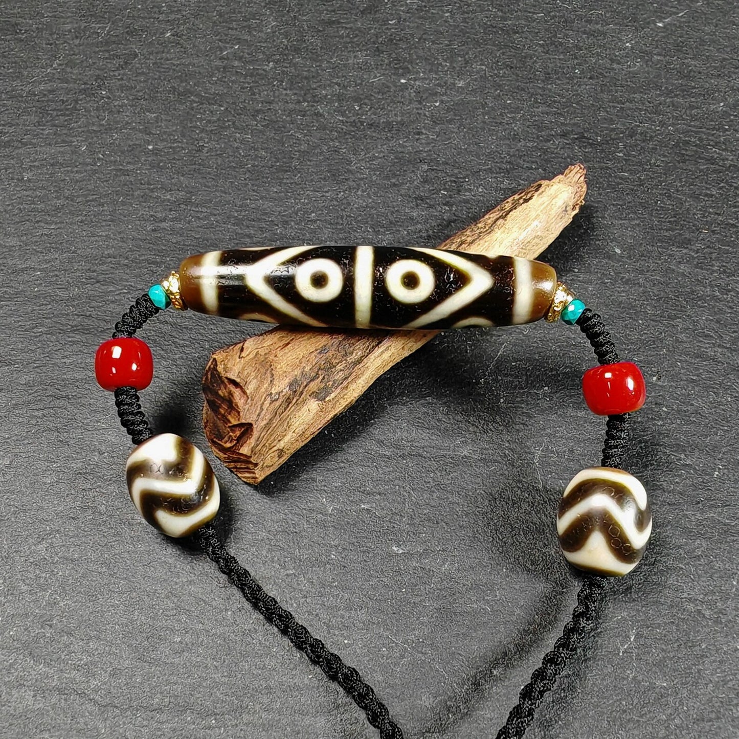 Vintage Wave 8 Eyes Dzi Bead Necklace | Tibetan Dzi Jewelry | Protection Charm for Prosperity | Spiritual Gift | 53*12mm