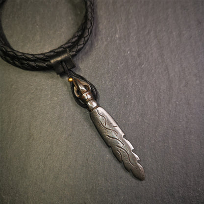 This Fire Sword amulet was handmade by Tibetan craftsmen in 2000s. It is black color,2.8 inches length. You can carry it as a necklace pendant or key chain. The Manjusri is often depicted holding a sword, referred to as the sword of wisdom.
