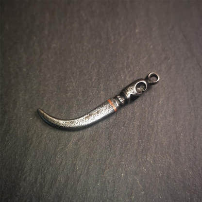 Skull Wolf Tooth Amulet 2.16" - Tibetan Buddhist amulet, view 10
