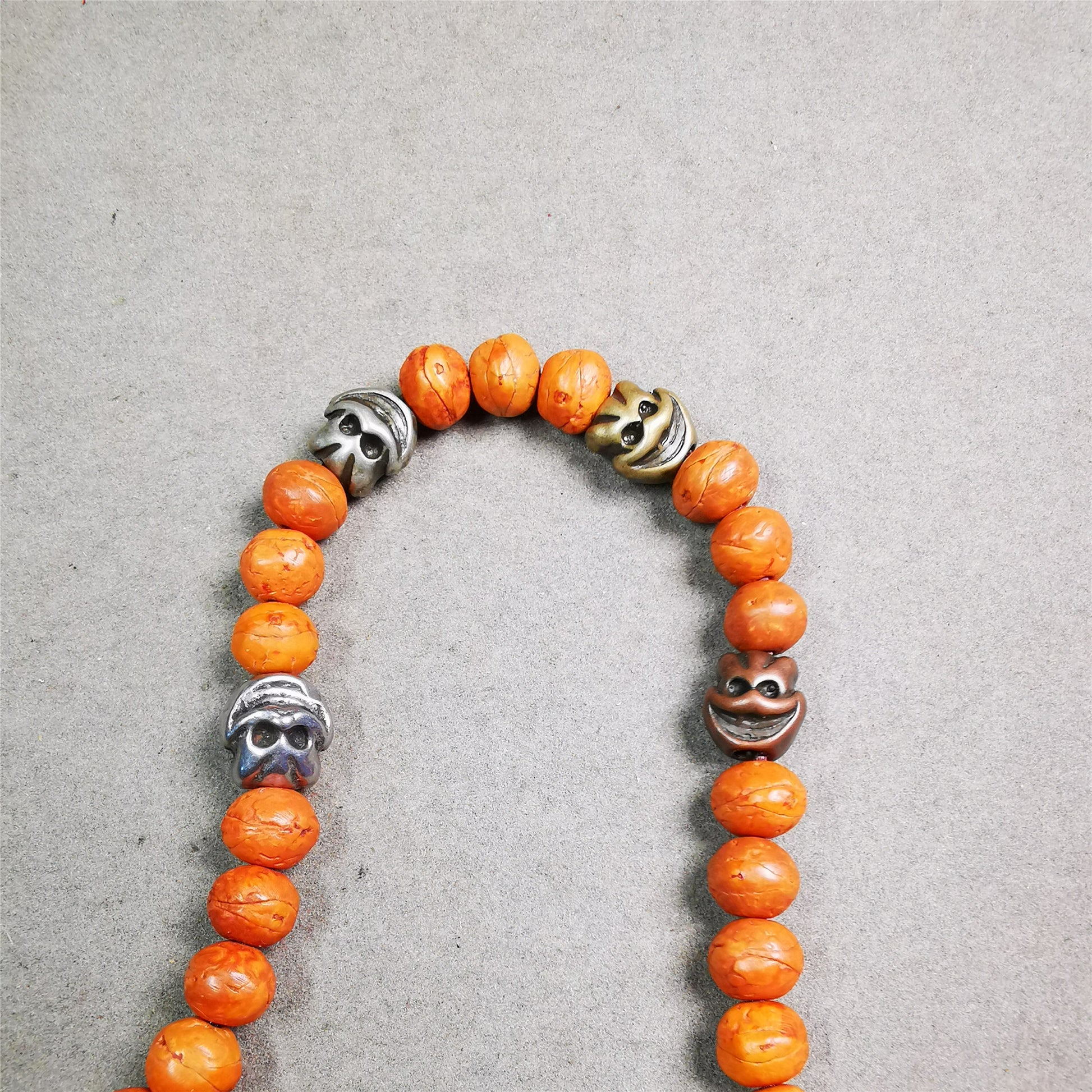 These skull shape spacer beads are made by Tibetan craftsmen and come from Hepo Town, Baiyu County, the birthplace of the famous Tibetan handicrafts. You can use it as a spacer bead on mala,or pendant bead under guru bead.