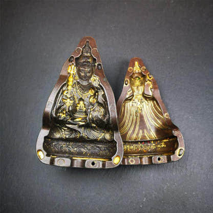 Padmasambhava,Guru Rinpoche Tsa Tsa Mold - Tibetan tsa tsa mold, front view