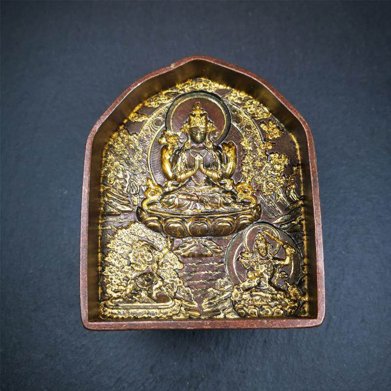 Three Great Bodhisattvas,Chenrezig,Manjushri,Vajrapani, Tsa Tsa Mold - Tibetan tsa tsa mold, close-up detail