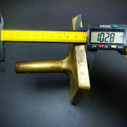 25 Akshobhya, Big Tsa Tsa Mold - Tibetan tsa tsa mold, size reference