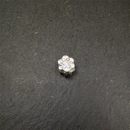 Sterling Silver Lucky Knot Bead,0.4" × 0.3"