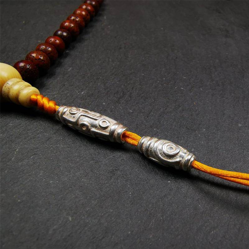 Sterling Silver Dzi Bead - Tibetan dzi bead, detailed view
