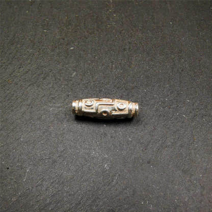 Sterling Silver Dzi Bead - Tibetan dzi bead, size reference