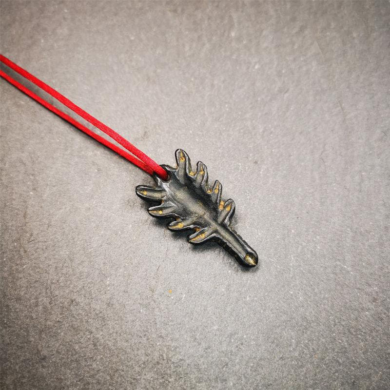 Obsidian Scorpion Amulet 1.38" - Tibetan Buddhist amulet, view 6
